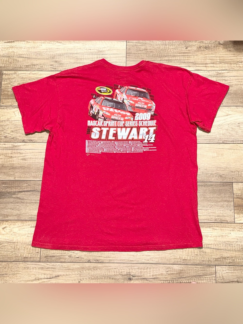 2009 Tony Stewart NASCAR Sprint Cup Schedule Car Graphic Y2K T Shirt Mens 2XL